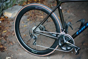 BikeRadar 4.5 Review - Hunt 54 Aerodynamicist Carbon Disc Wheelset