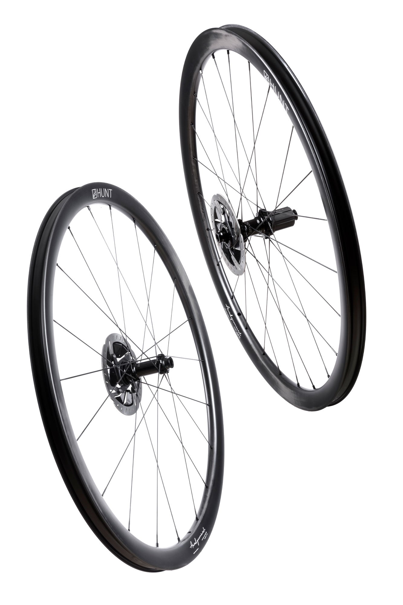 HUNT 44 Aerodynamicist Carbon Disc ホイール 3434-herp_1333x.jpg?v=1745592384