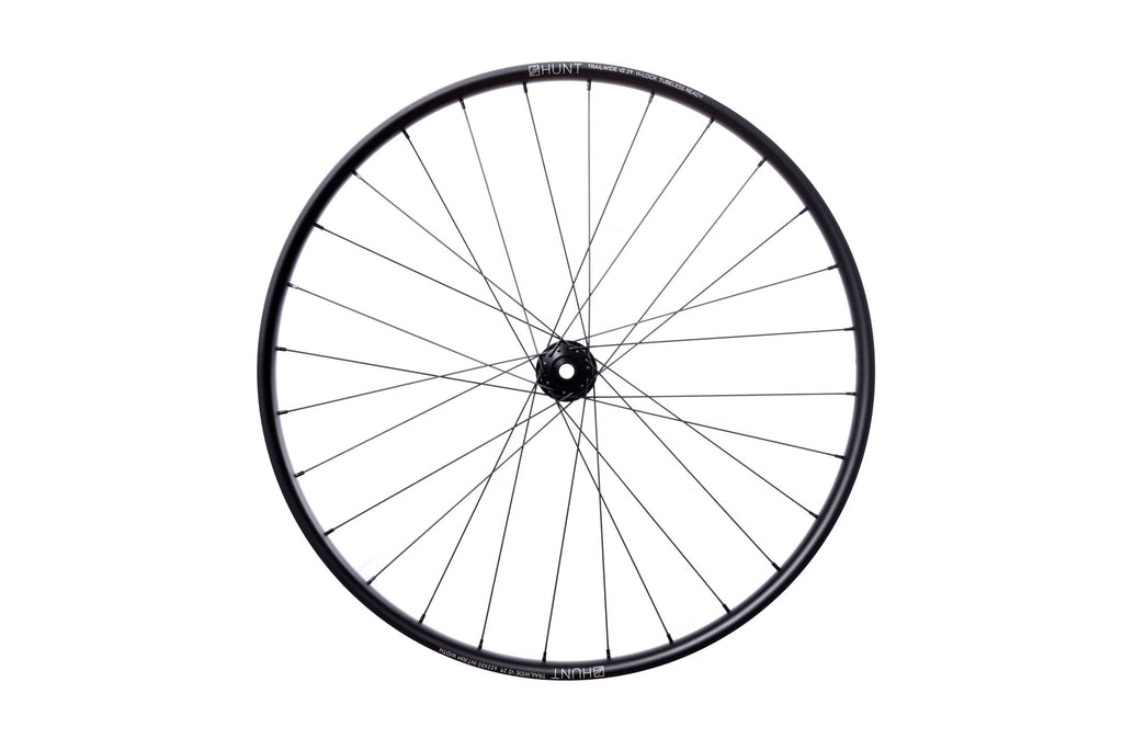 <h1>Rims</h1><i>The TrailWide rim includes details that are high on the durability factor to make sure you finish every ride with a big grin. Designed for 2.3"-2.5" tyres, the 30mm internal rim provides support to the tyre when you drop into in a root strewn shoot or you're throttling down a high-speed section and folding a tyre is the last thing you need to happen!</i>