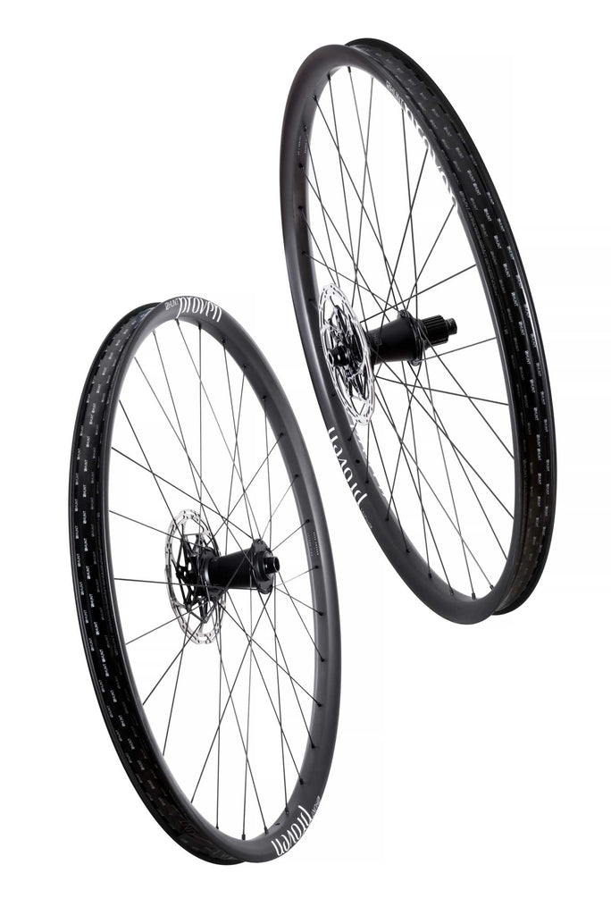 Hunt carbone VTT large