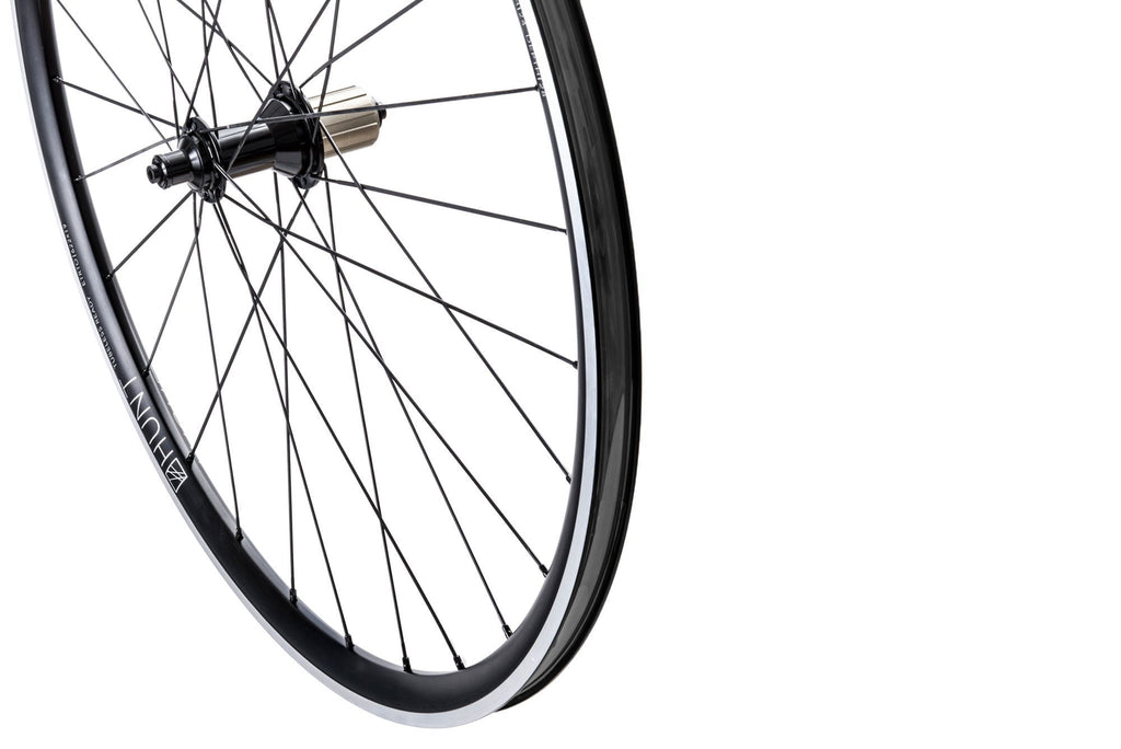 RE:NEW HUNT 4 Season Aero Wheelset