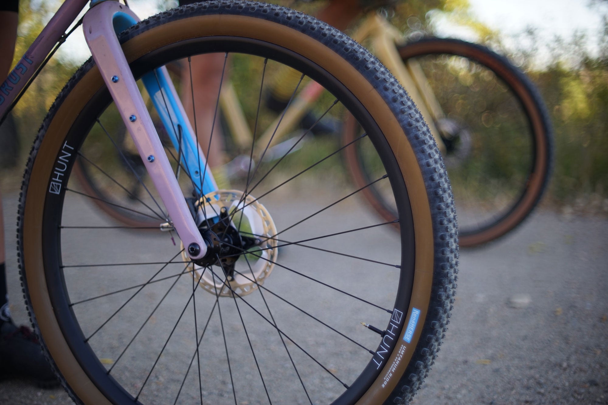 650b Fastest Gravel Tires HUNT 650B Adventure Carbon Disc Wheelset